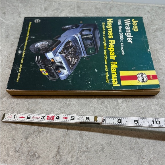 Vintage Haynes Repair Manual for Jeep Wrangler (1987-2000) Paperback manual - Picture 5 of 12